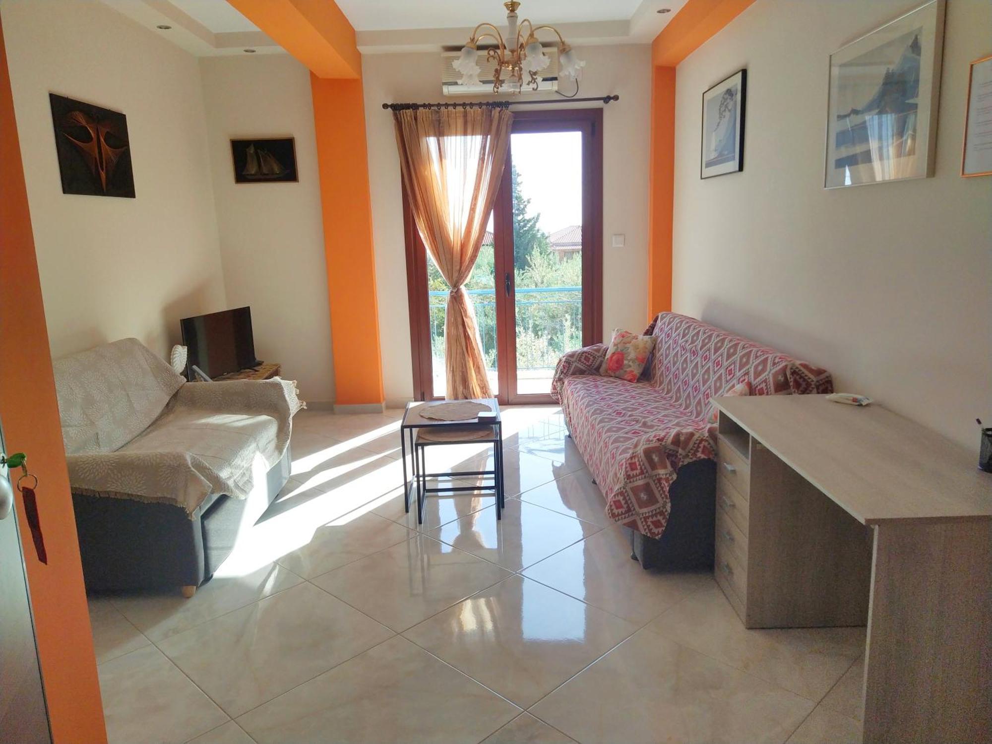 Eirini House Apartamento Leonídion Exterior foto